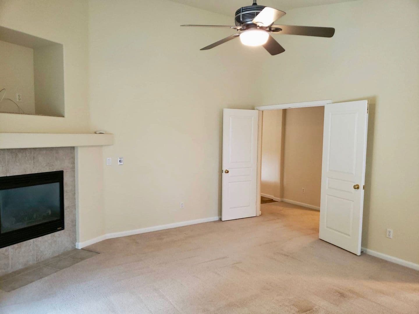 Auburn House: 11130 Montana Drive