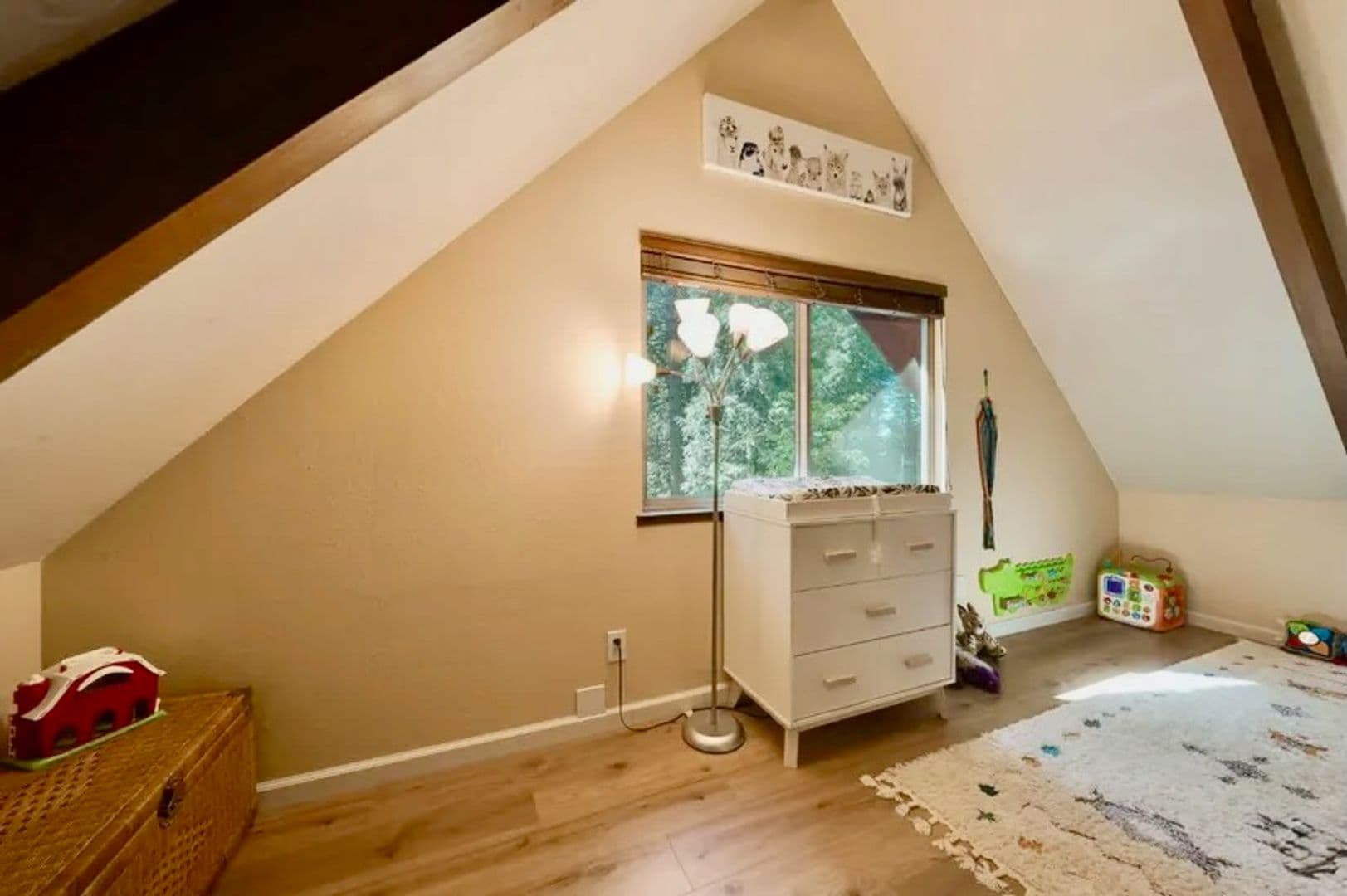 Alta House: 34735 E Towle Road