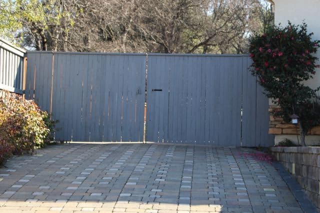 Auburn House: 11130 Montana Drive