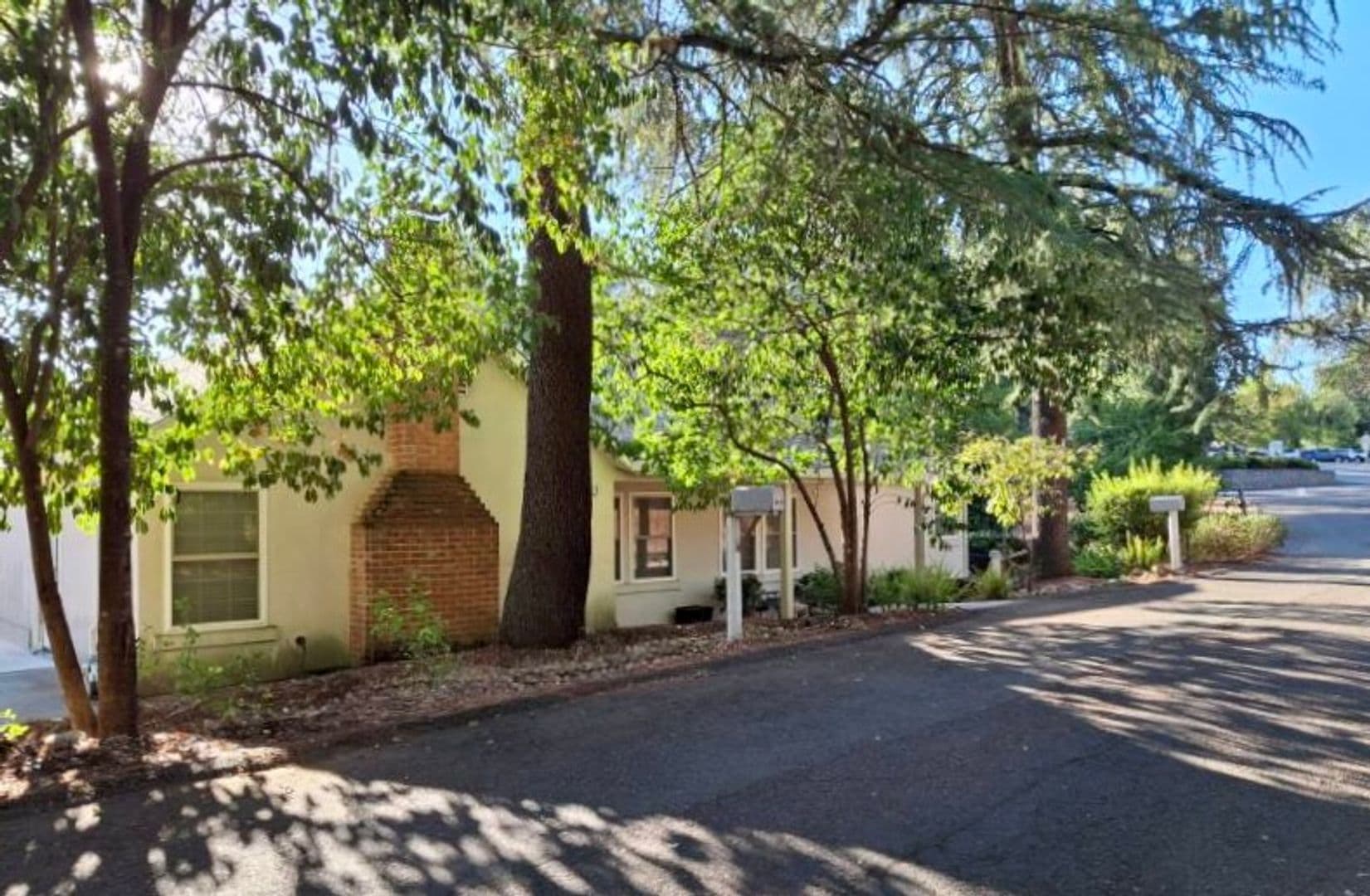 Auburn Apartment: 110 Dorer Drive
