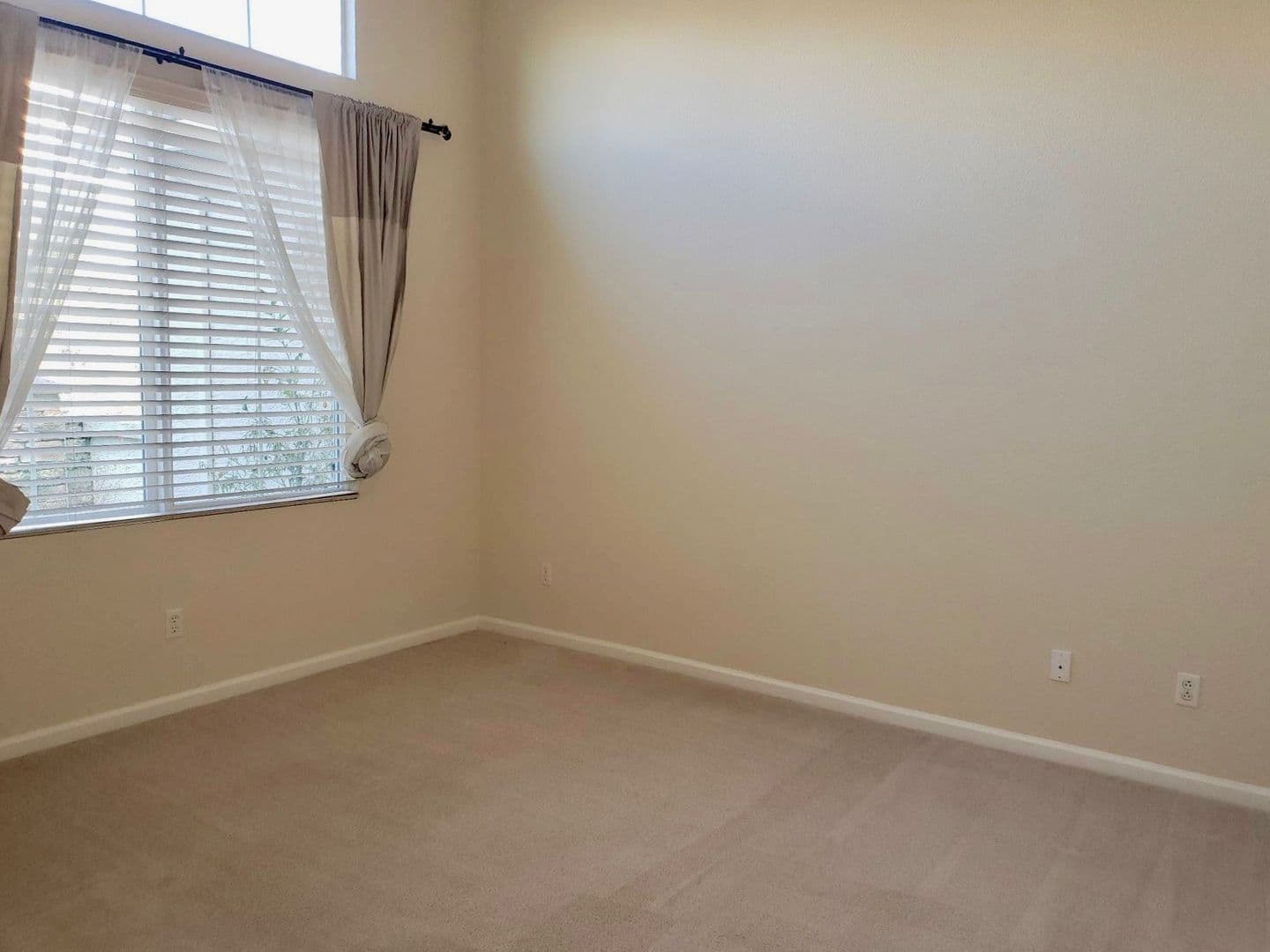 Auburn House: 11130 Montana Drive