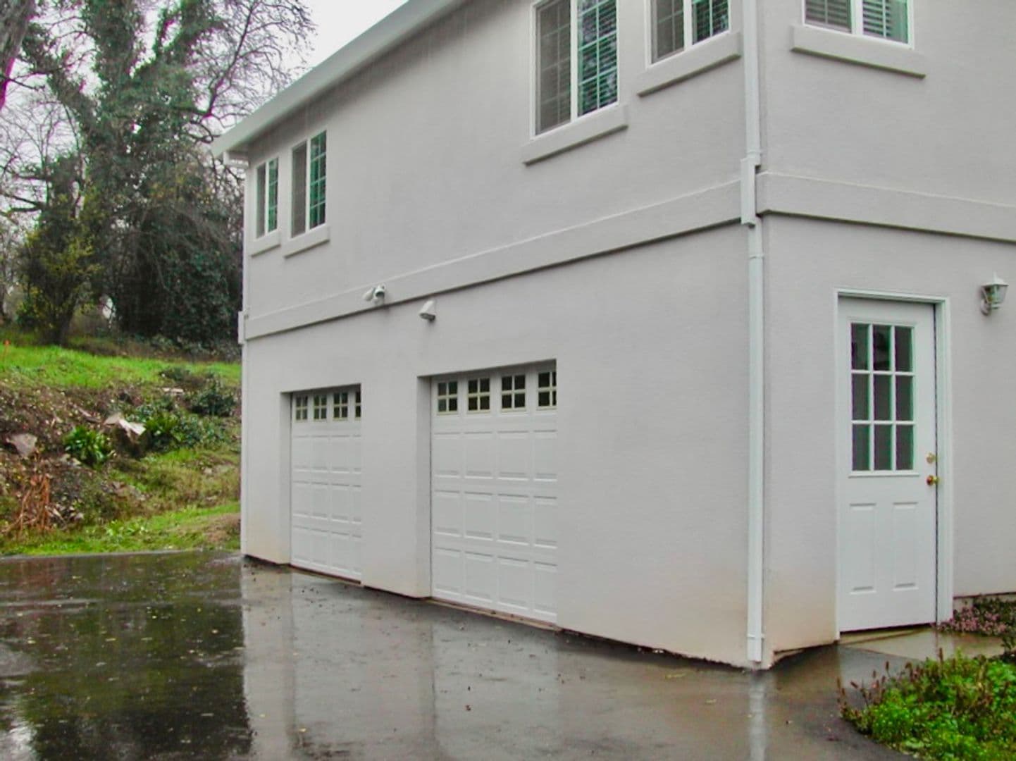 Auburn Apartment: 110 Dorer Drive