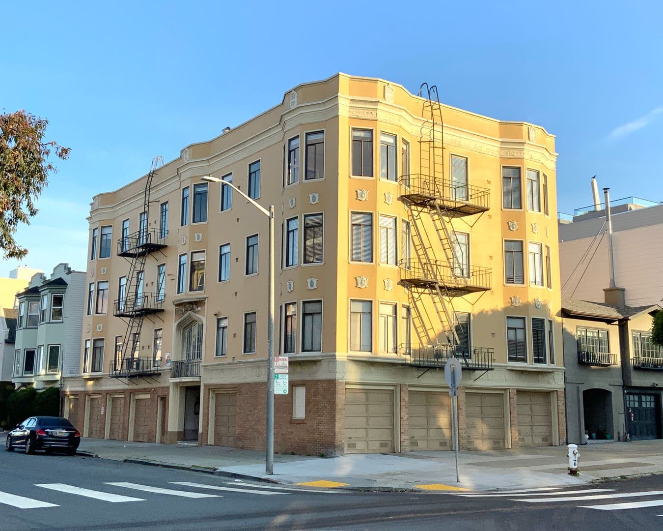 San Francisco Apartment: 3210 Gough St.