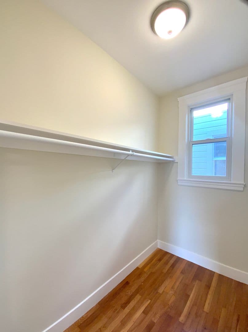 San Francisco Apartment: 650 Masonic Ave.