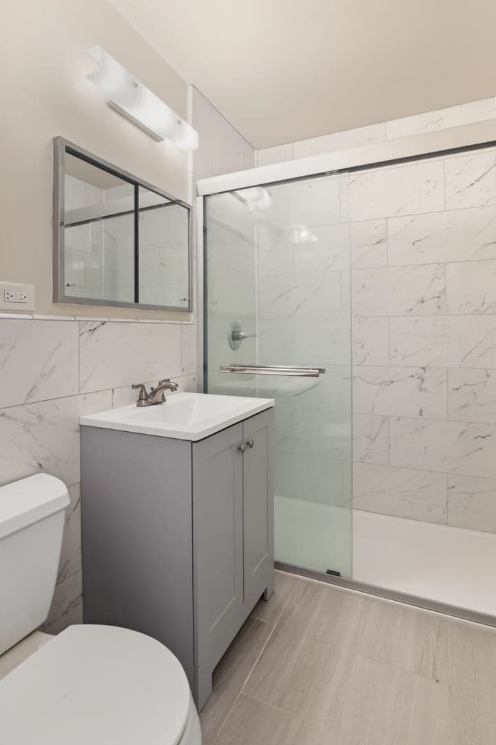 San Francisco Apartment: 1600 Larkin Street