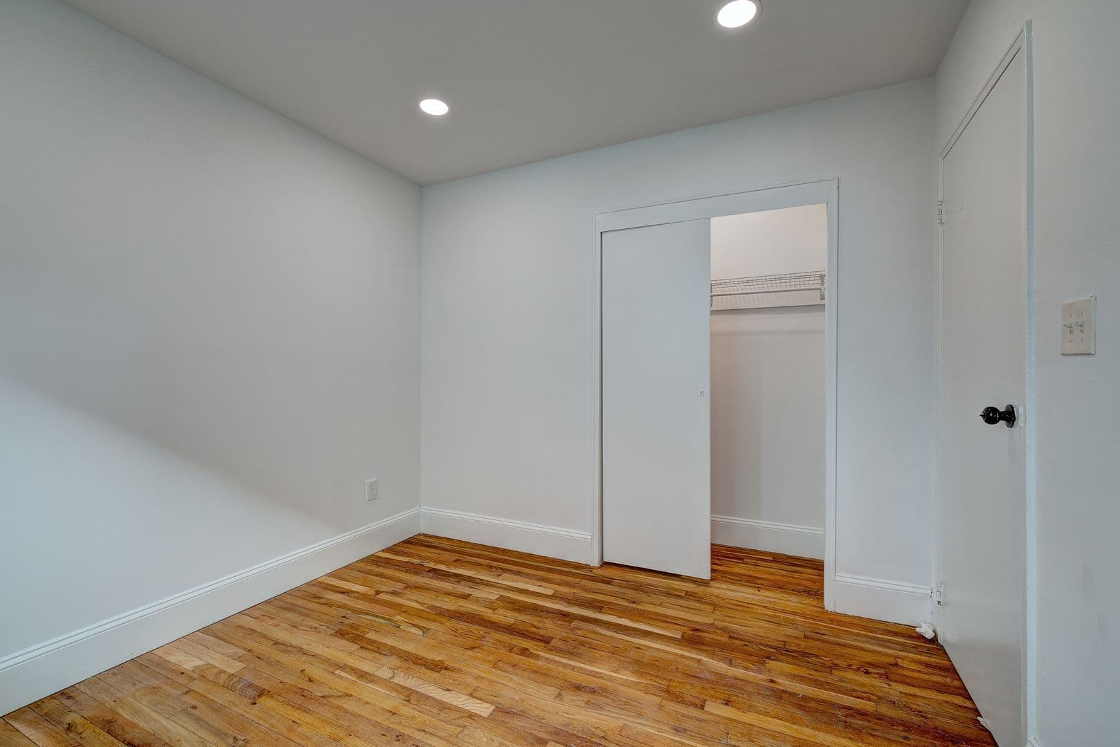 South Orange Apartment: 22 Cottage Street