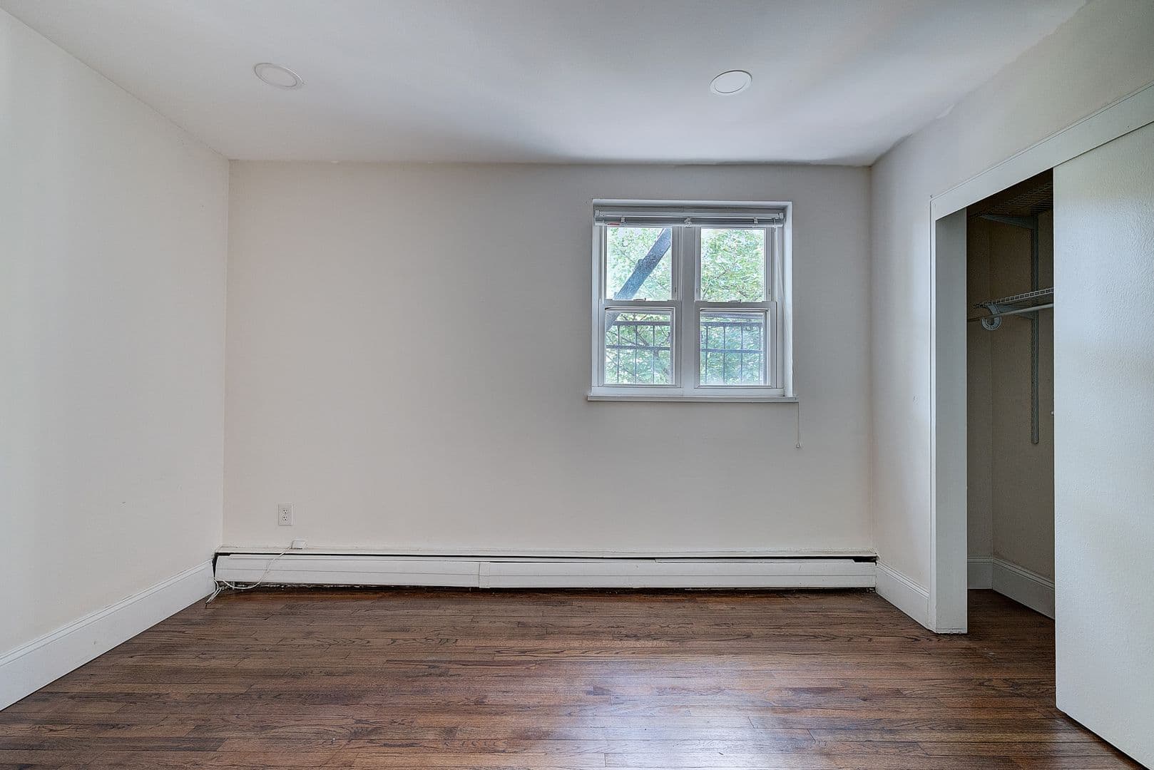 South Orange Apartment: 22 Cottage Street