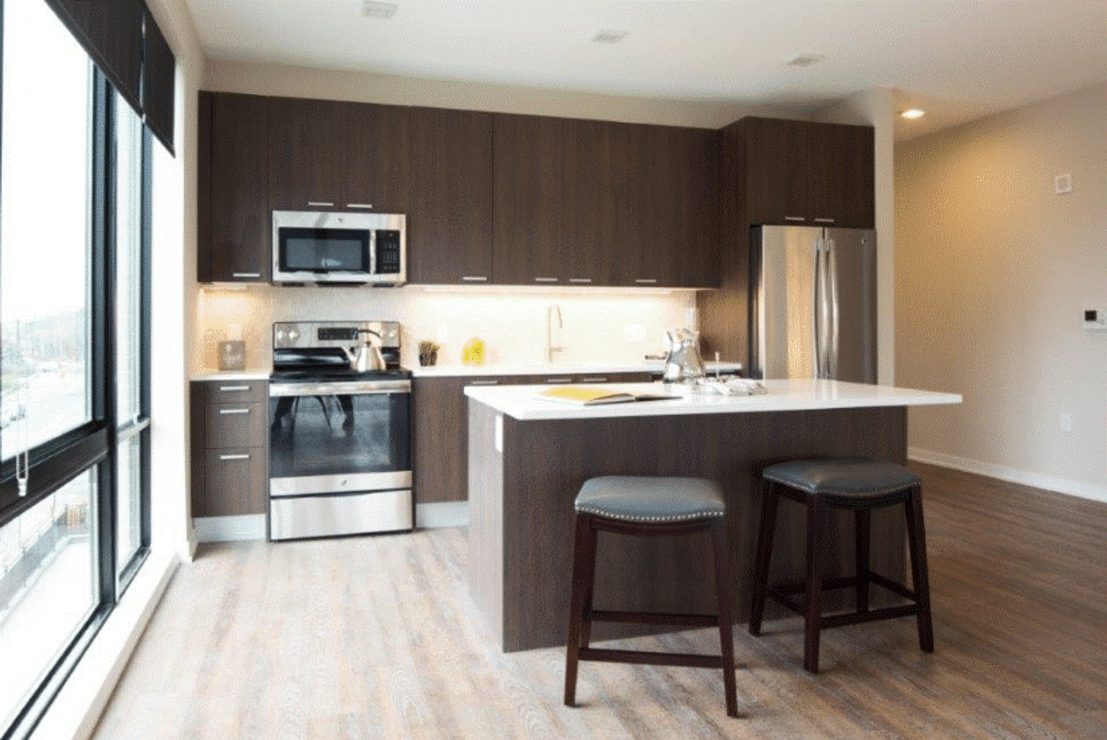 Hackensack Apartment: 295 Polifly Road