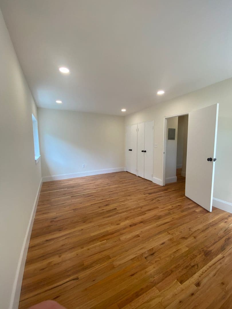 South Orange Apartment: 43 Cottage Street