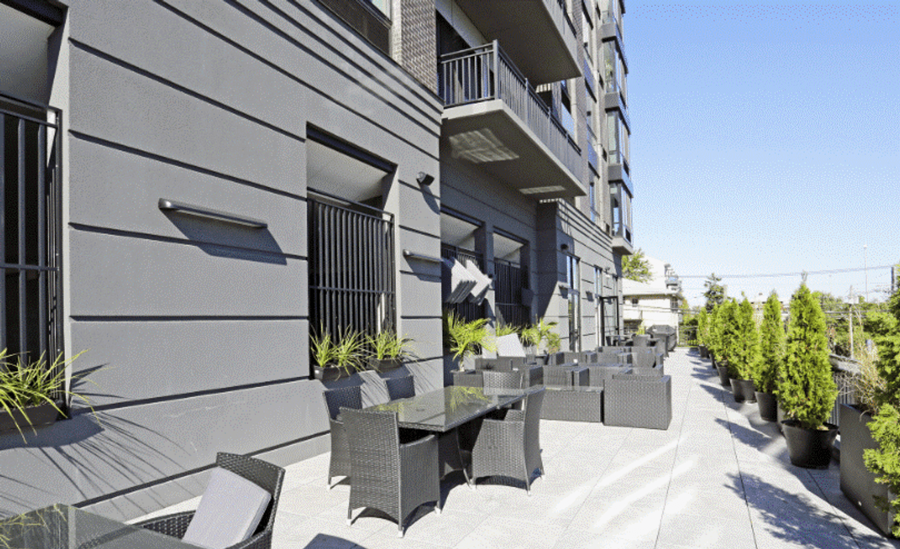 Hackensack Apartment: 295 Polifly Road