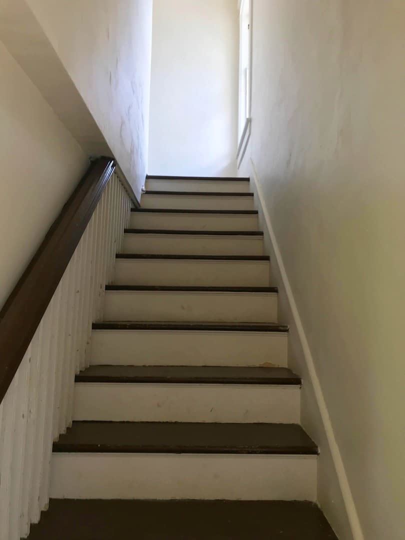 Waynesboro Apartment: 416 Cherry Avenue