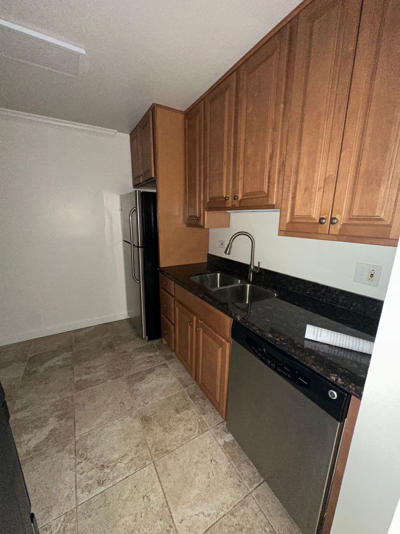 Hillside Apartment: 1919 & 2021 S. Wolf Rd