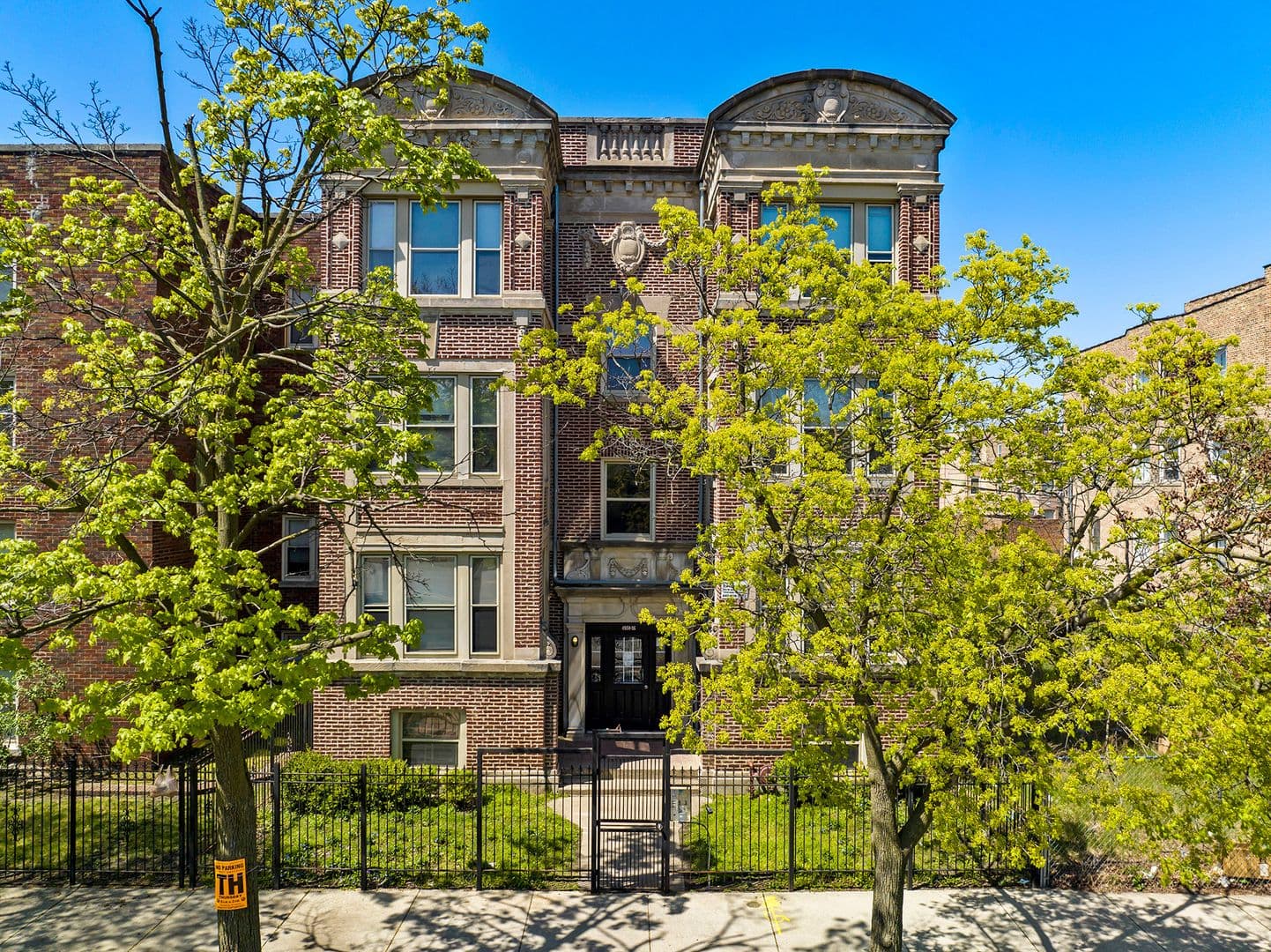 Chicago Apartment: 4934 S. King Drive