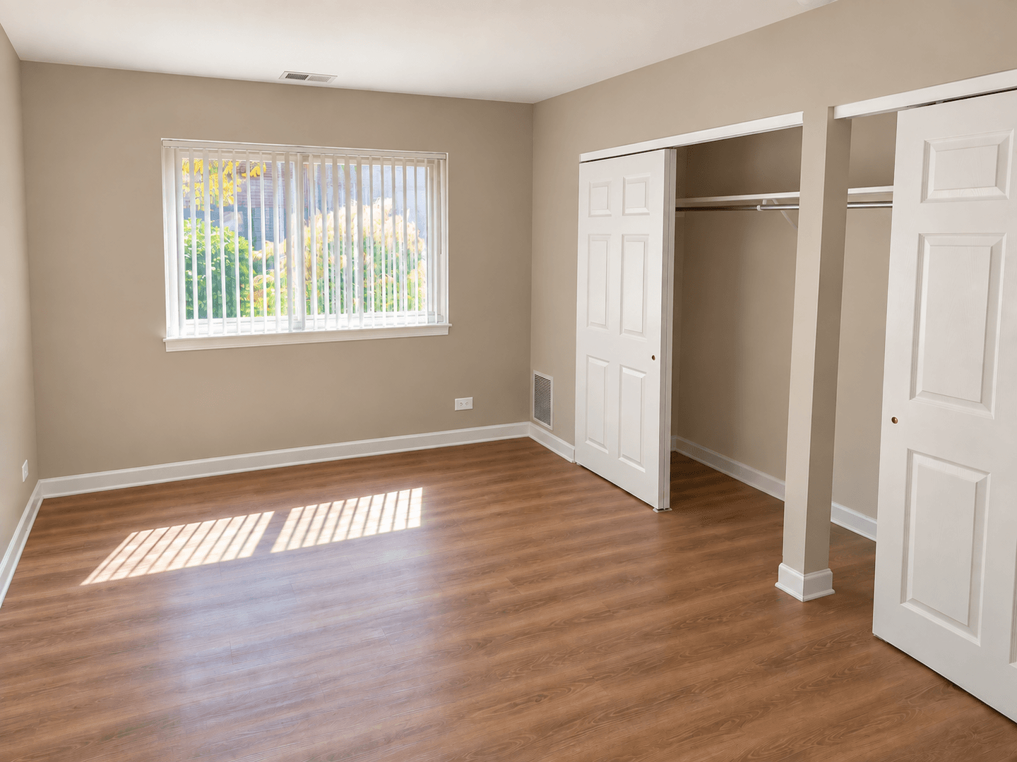 Hillside Apartment: 2121 S. Wolf Road