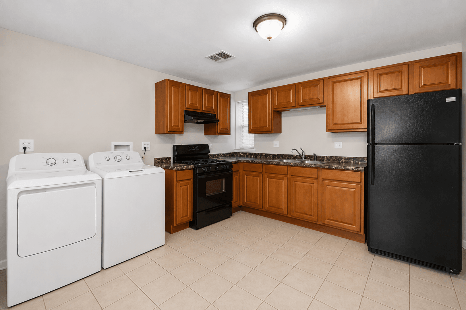 Chicago Apartment: 4934 S. King Drive