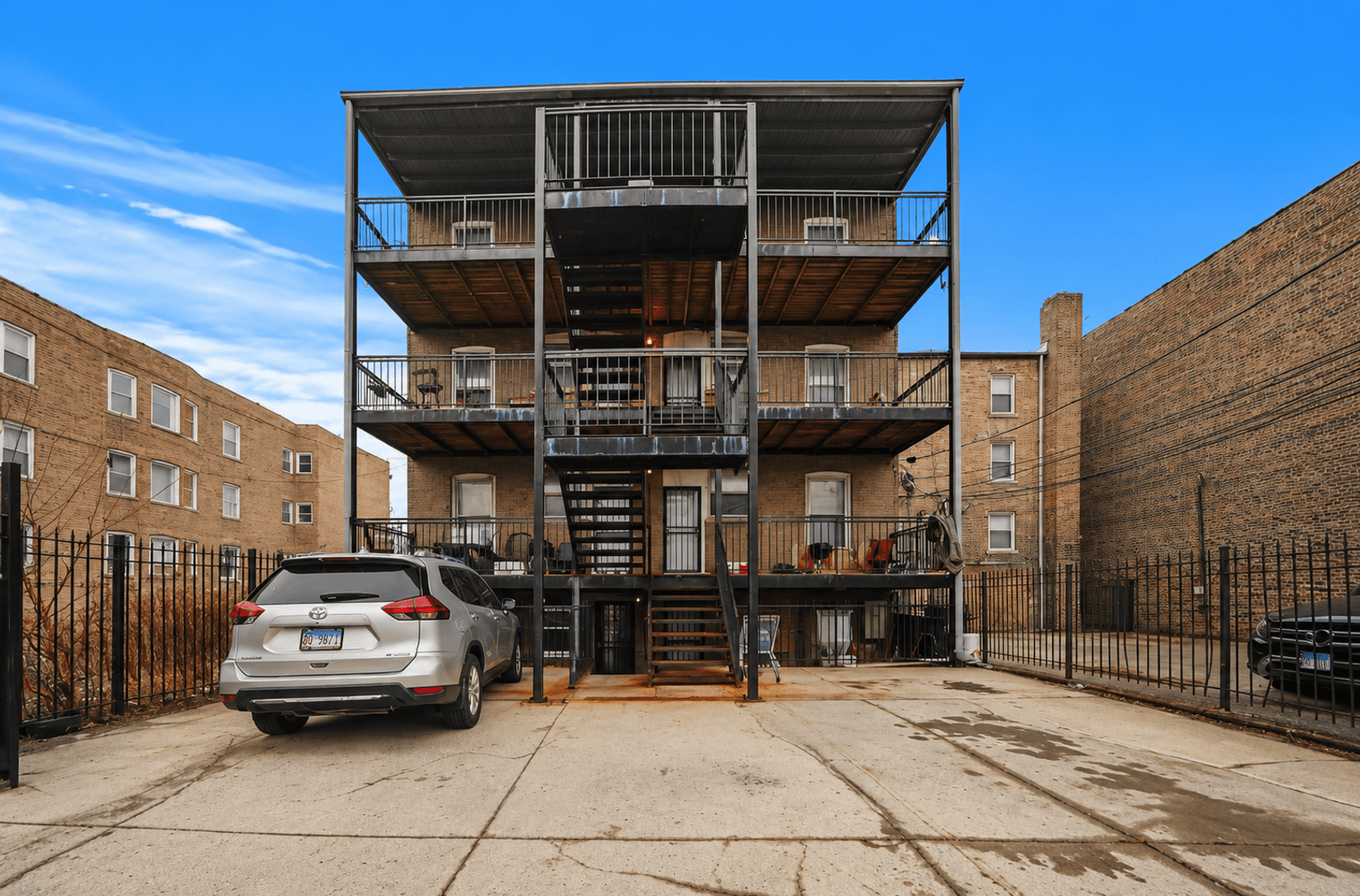 Chicago Apartment: 4934 S. King Drive