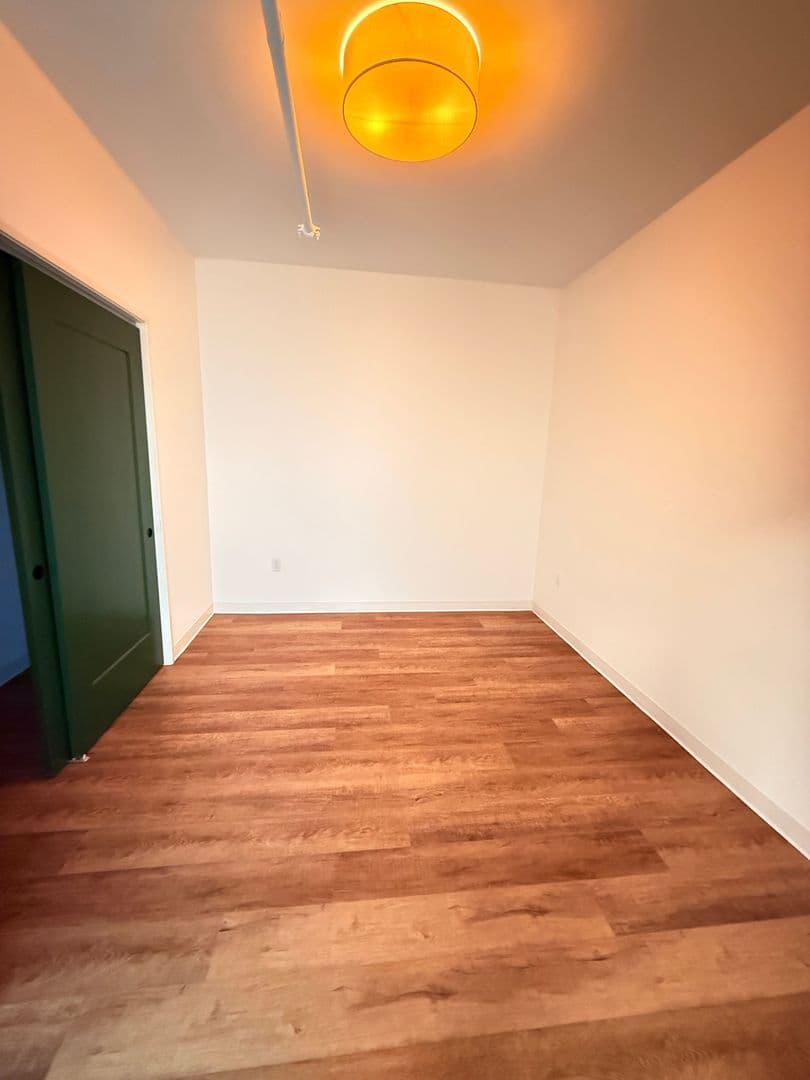 Pittsburgh Apartment: 1709-1715 5th Ave