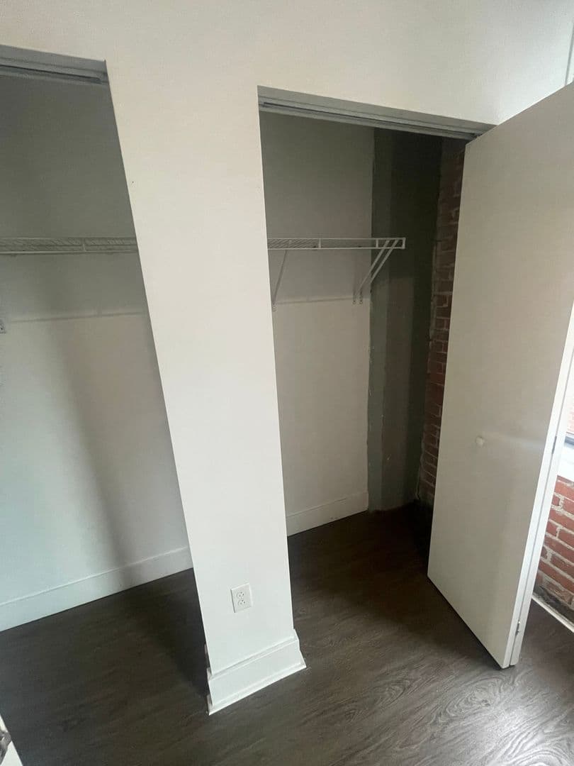 Pittsburgh Apartment: 436 First Ave