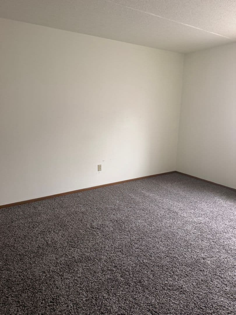Blawnox Apartment: 401 - 407 Freeport Road