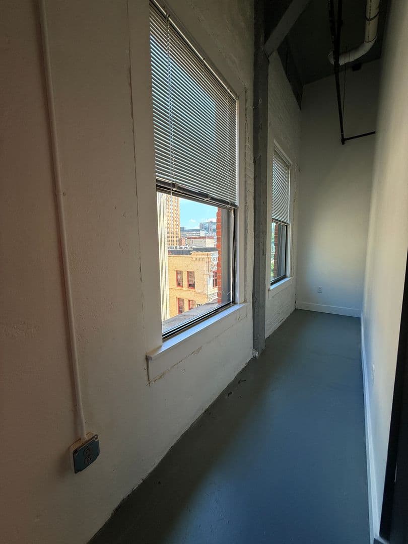 Pittsburgh Apartment: 436 First Ave