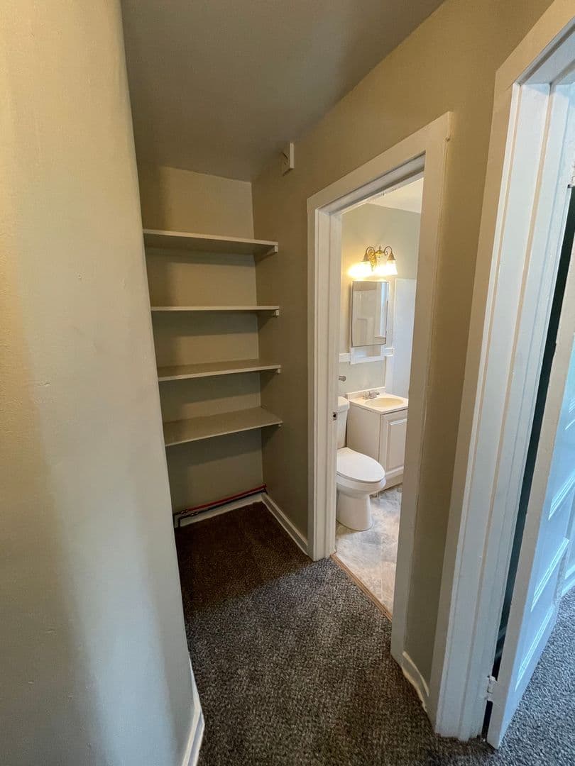 Coraopolis Apartment: 133 -139 Delaware Drive