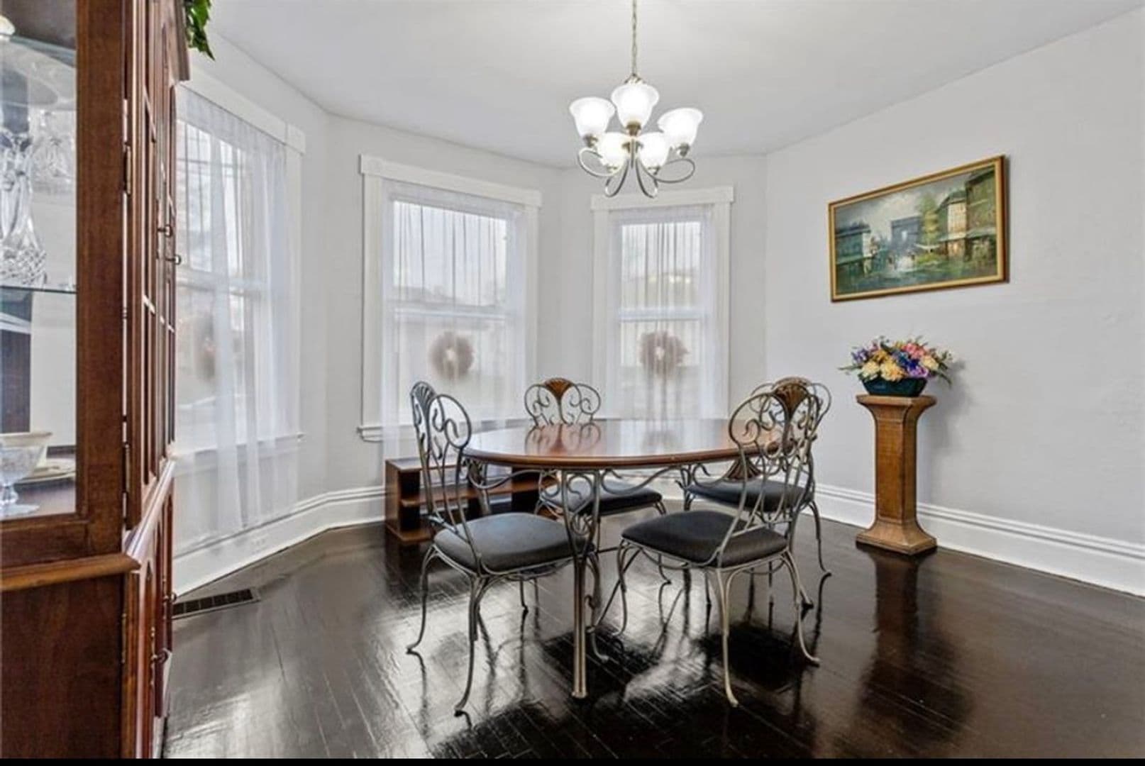 Pittsburgh House: 204 Superior Ave