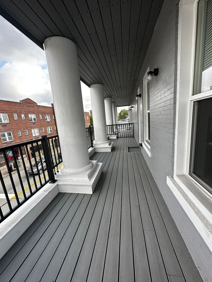 Pittsburgh Apartment: 4632 Centre Ave