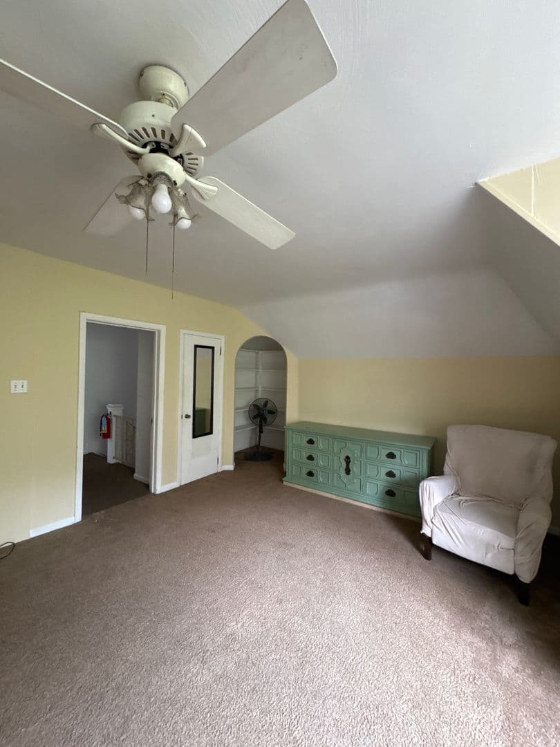 Pittsburgh Apartment: 354 N Craig Street