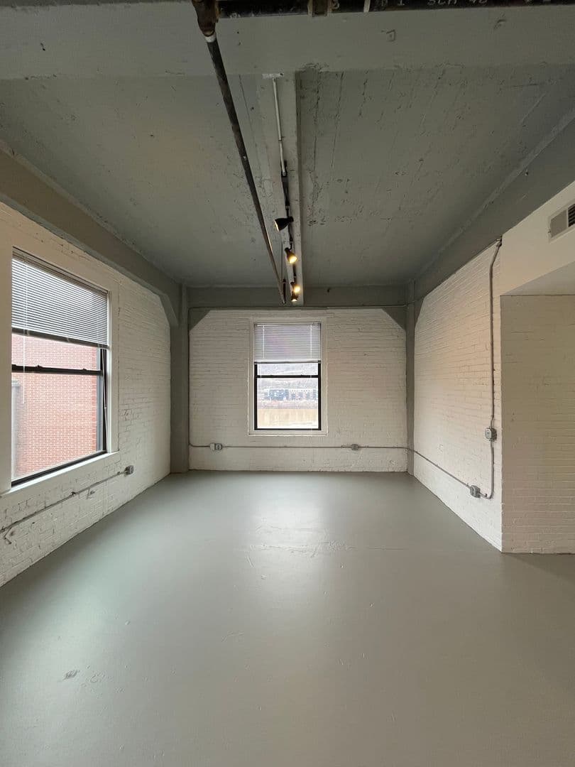 Pittsburgh Apartment: 436 First Ave