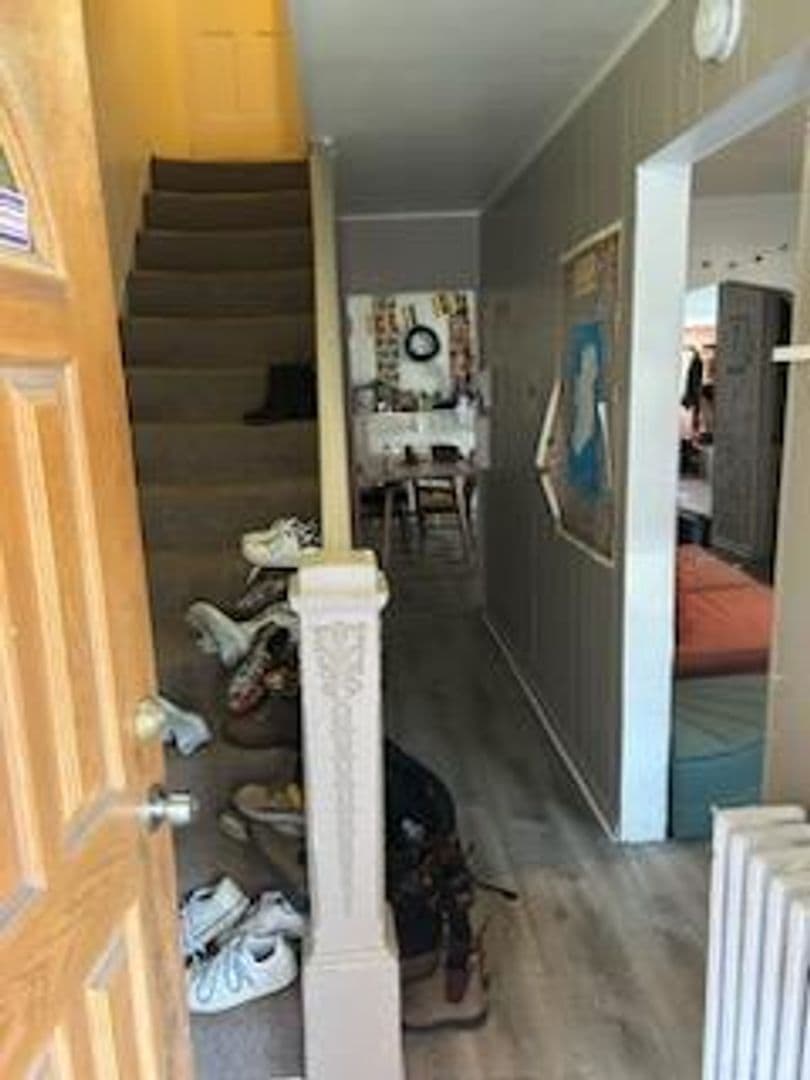 Pittsburgh House: 1325 Bingham St