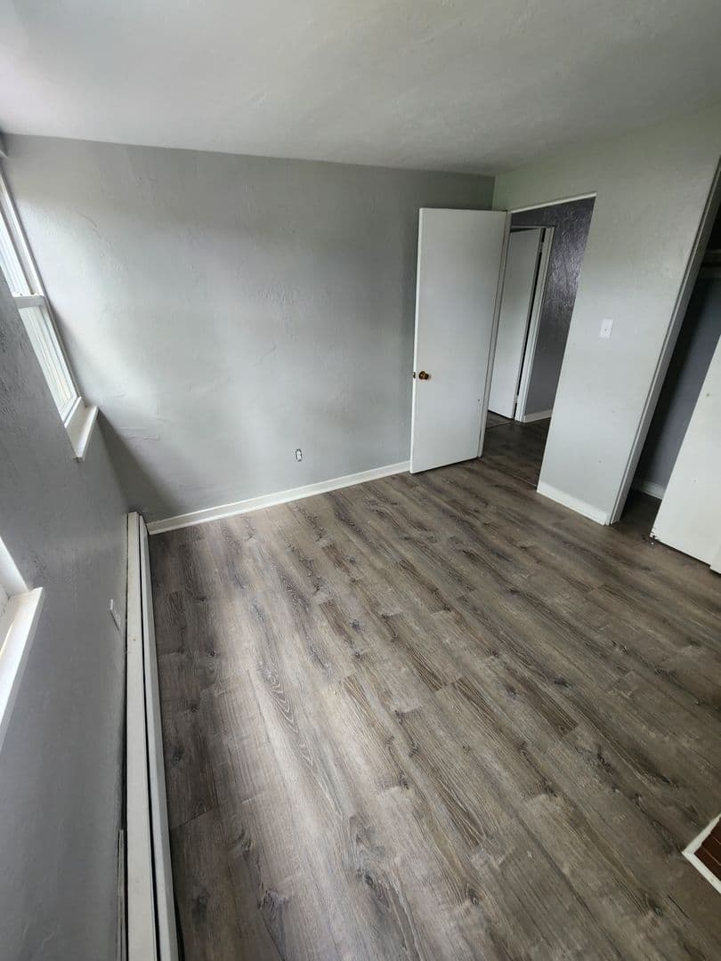 Pittsburgh Apartment: 1511 Hatteras Street