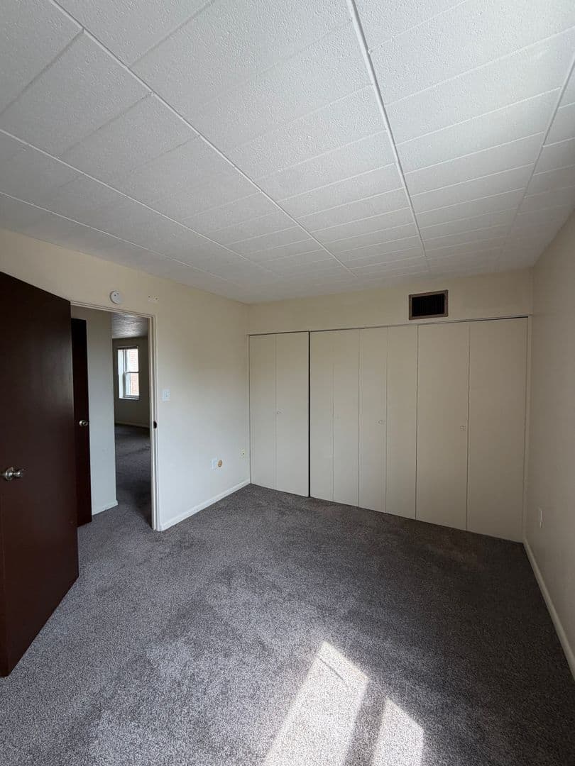Pittsburgh Apartment: 88 Sheridan Ave