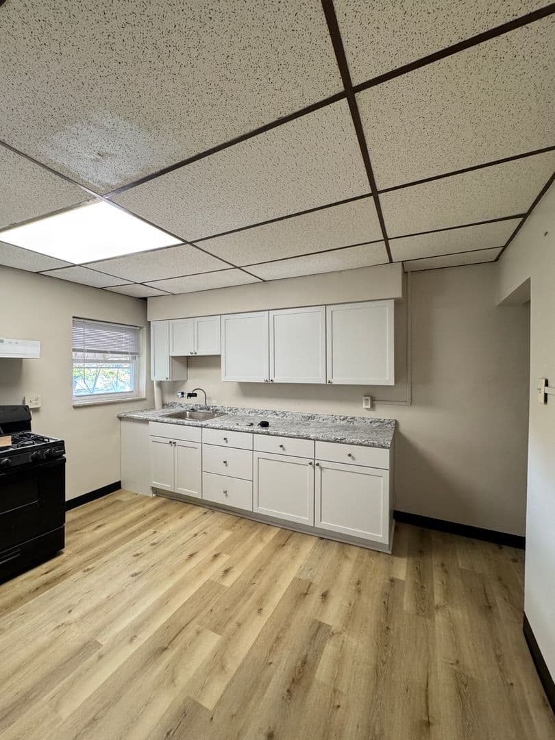 Pittsburgh House: 140 Marsden Street