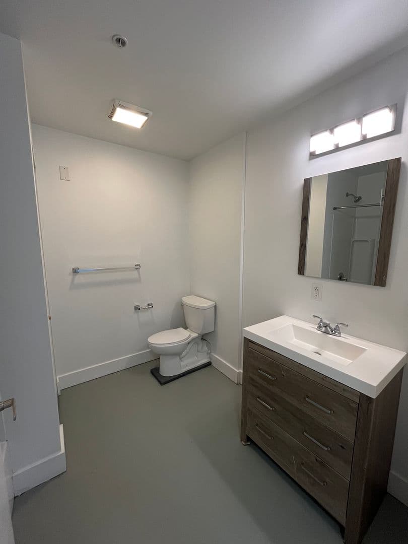 Pittsburgh Apartment: 436 First Ave
