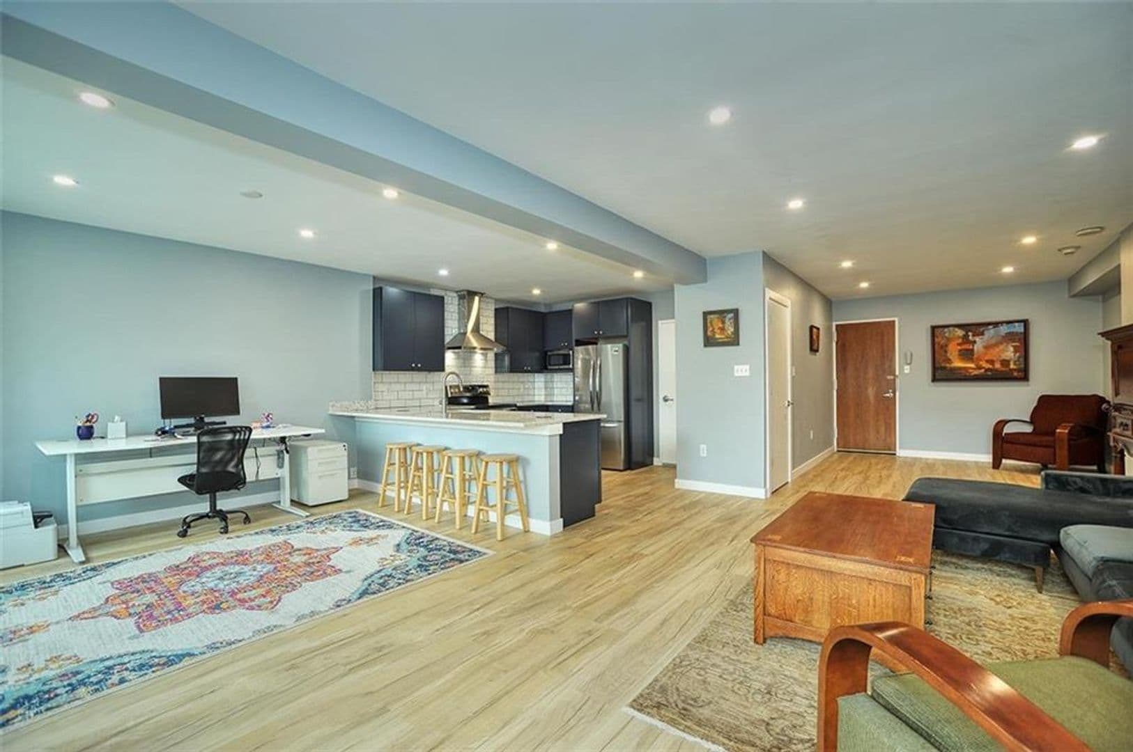 Pittsburgh Condo: 320 Fort Duquesne Blvd