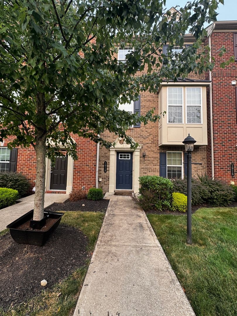 Sewickley House: 1918 Georgetown Drive