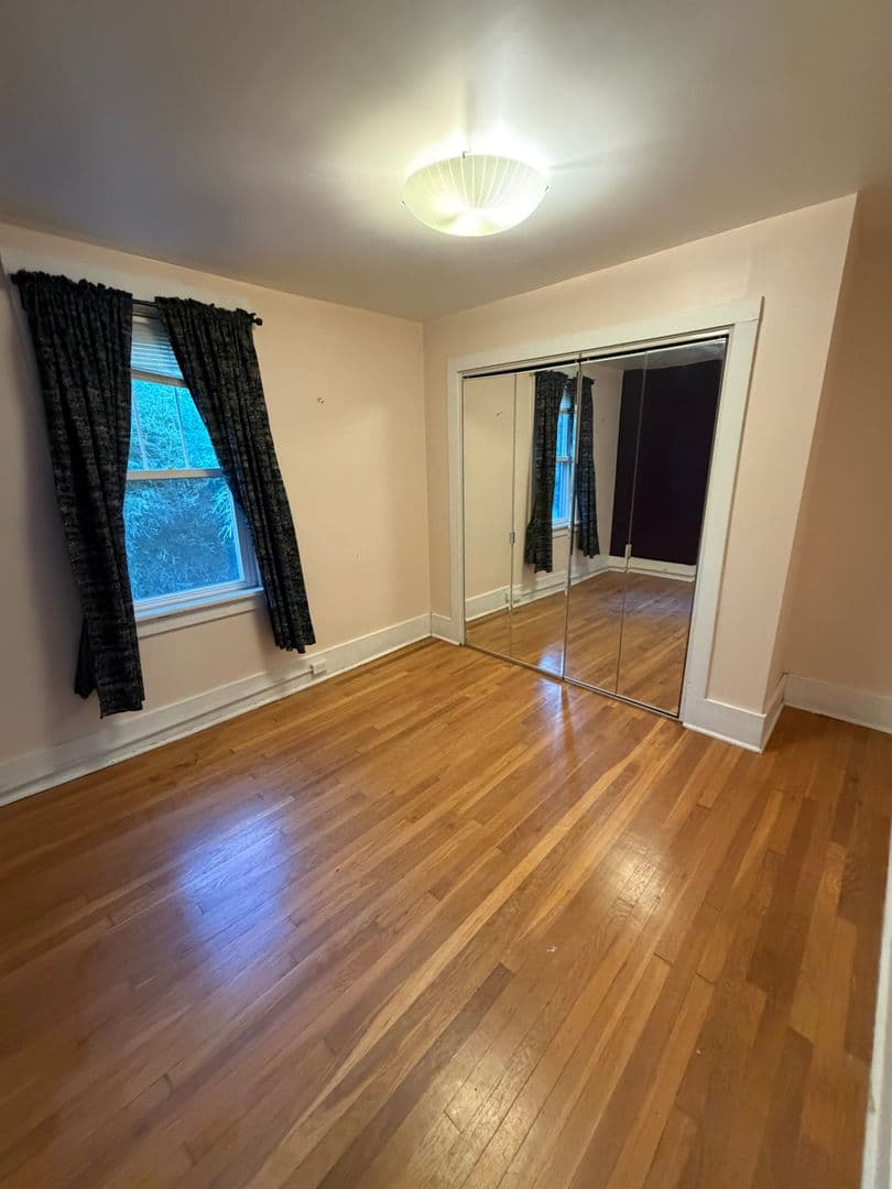 Pittsburgh House: 5248 Beelermont Place