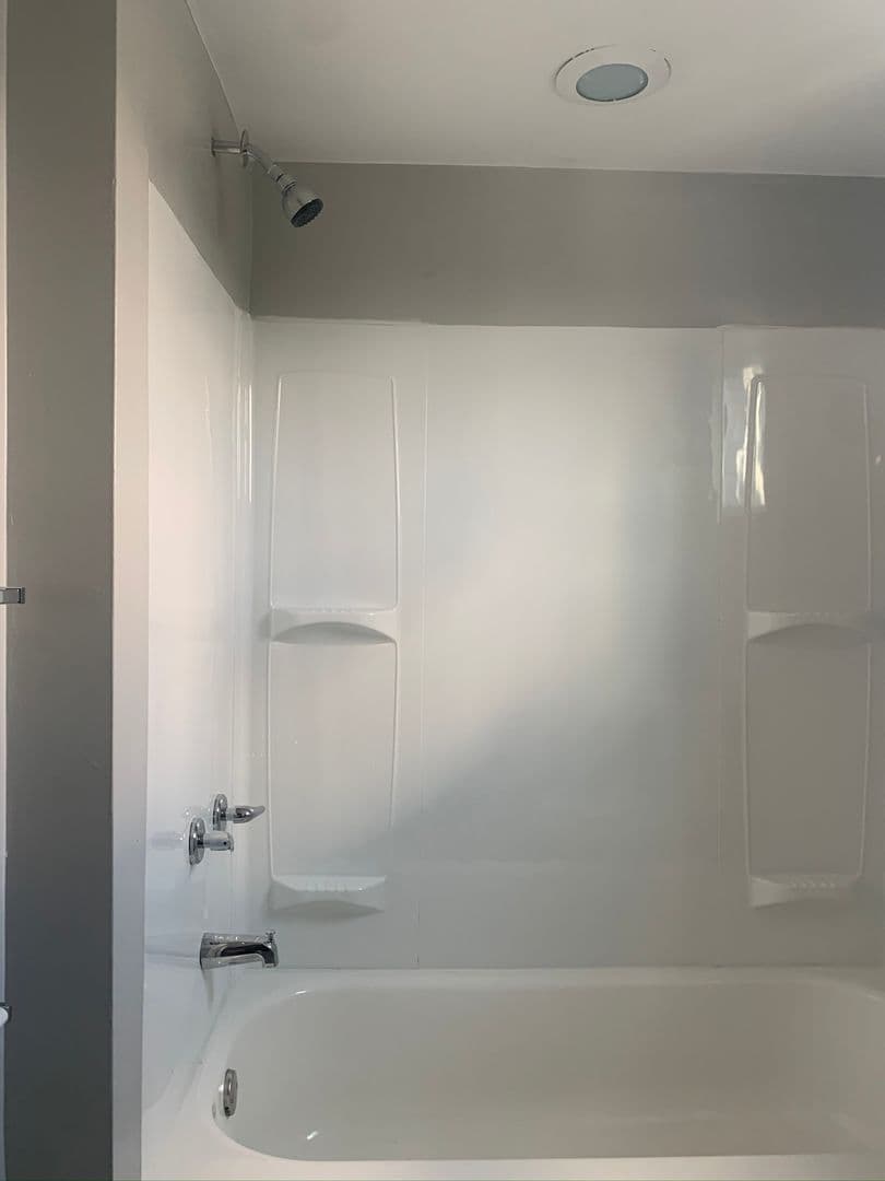 Pittsburgh Apartment: 1511 Hatteras Street