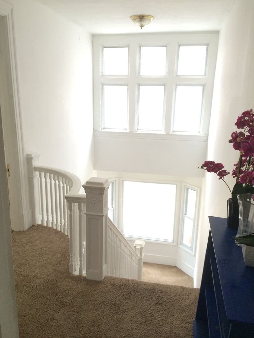 Pittsburgh Apartment: 354 N Craig Street