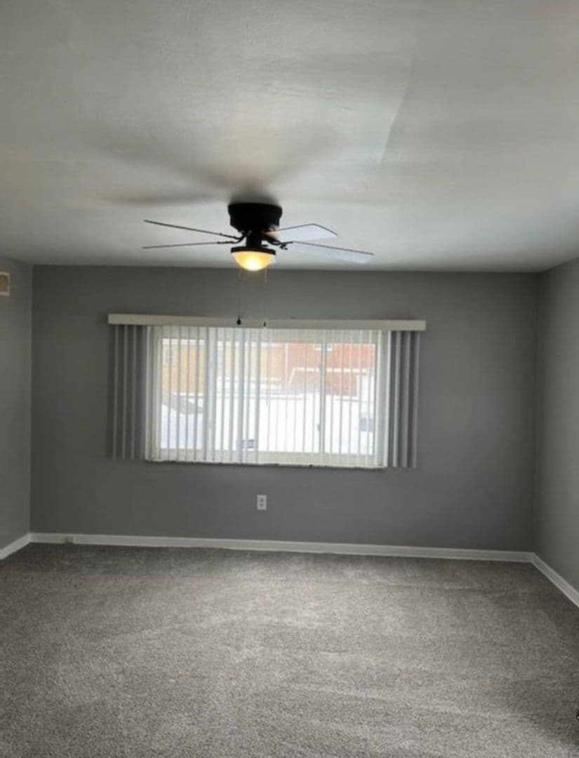 Pittsburgh Apartment: 3336 Babcock Blvd