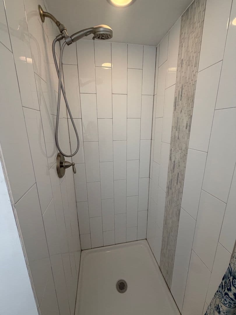 Pittsburgh House: 5248 Beelermont Place
