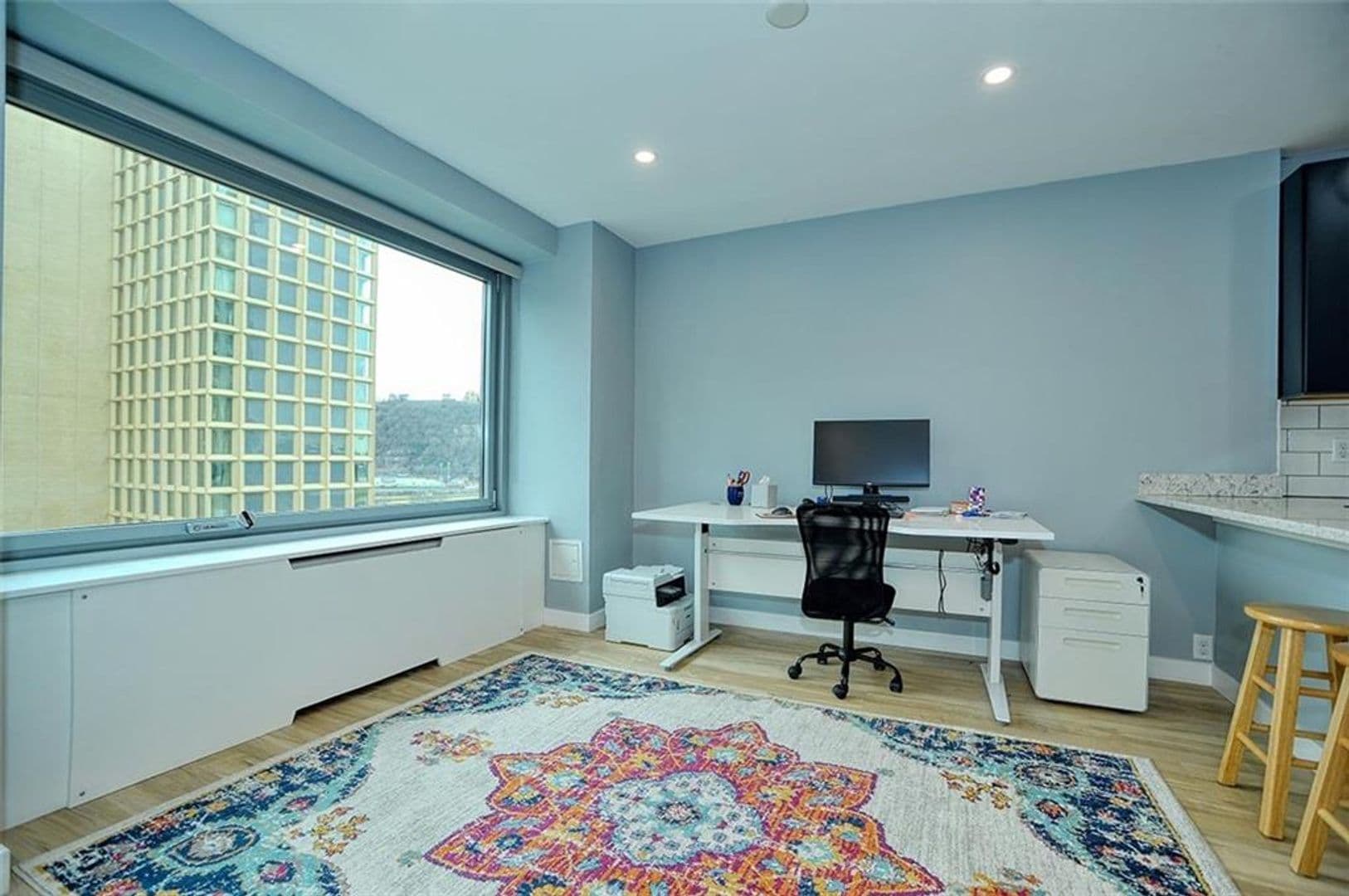 Pittsburgh Condo: 320 Fort Duquesne Blvd