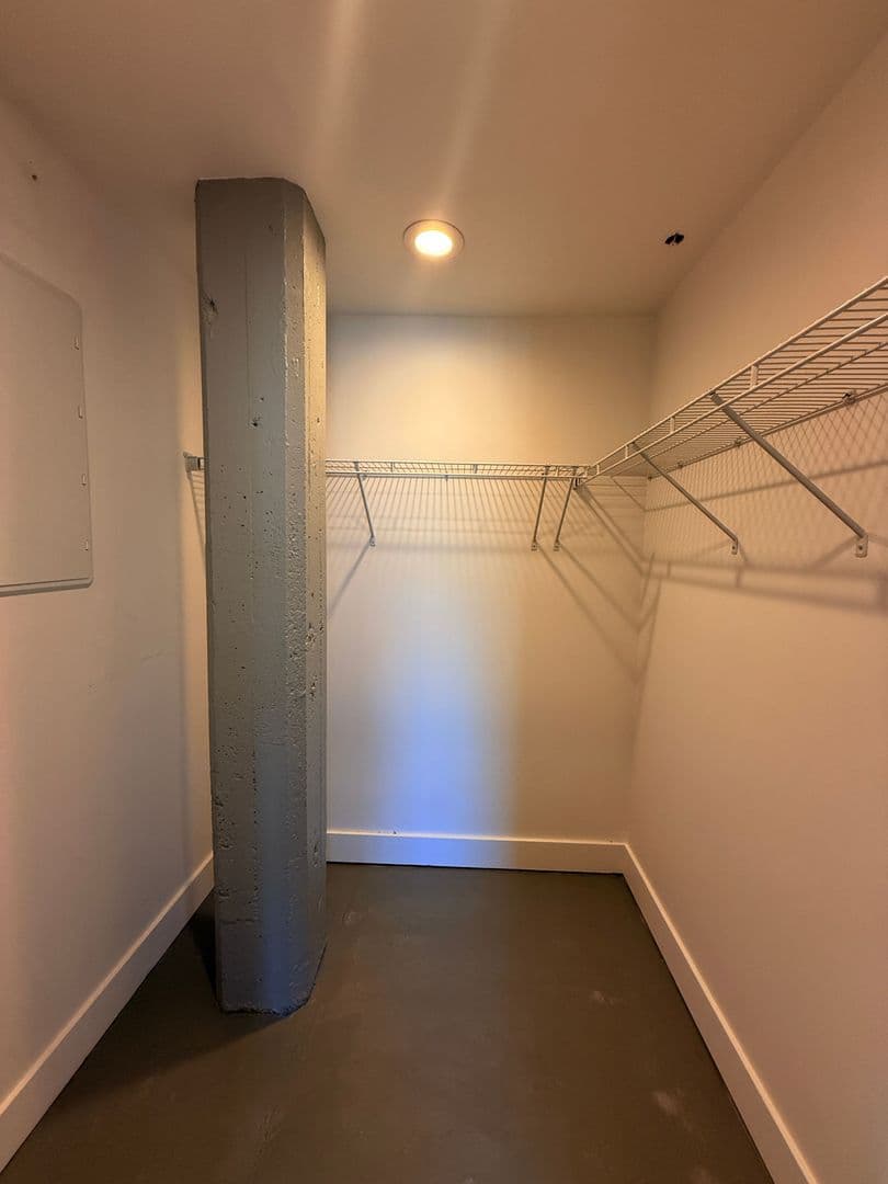 Pittsburgh Apartment: 436 First Ave