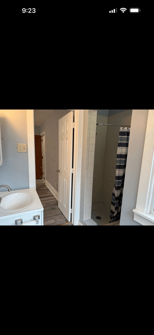 Pittsburgh Apartment: 208-212 Brighton Road