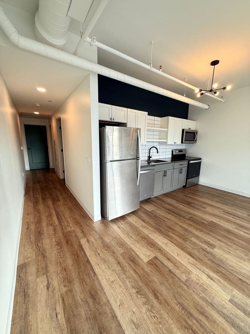Pittsburgh Apartment: 1709-1715 5th Ave