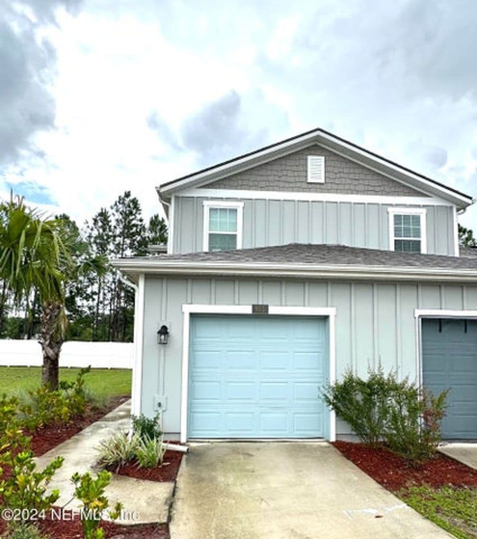 Jacksonville House: 937 Observatory Pkwy