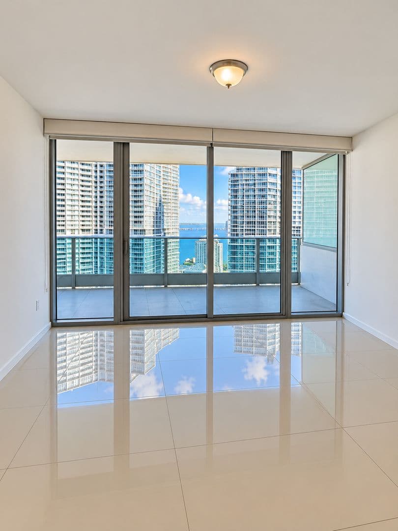 Miami Condo: 200 Biscayne Blvd Way - Unit 3306