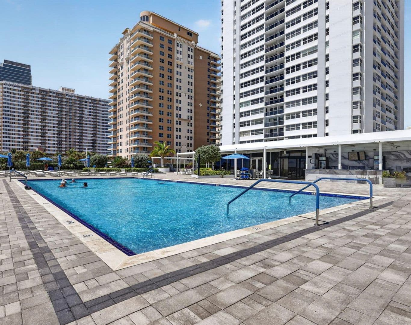 Miami Condo: 1890 S Ocean Dr