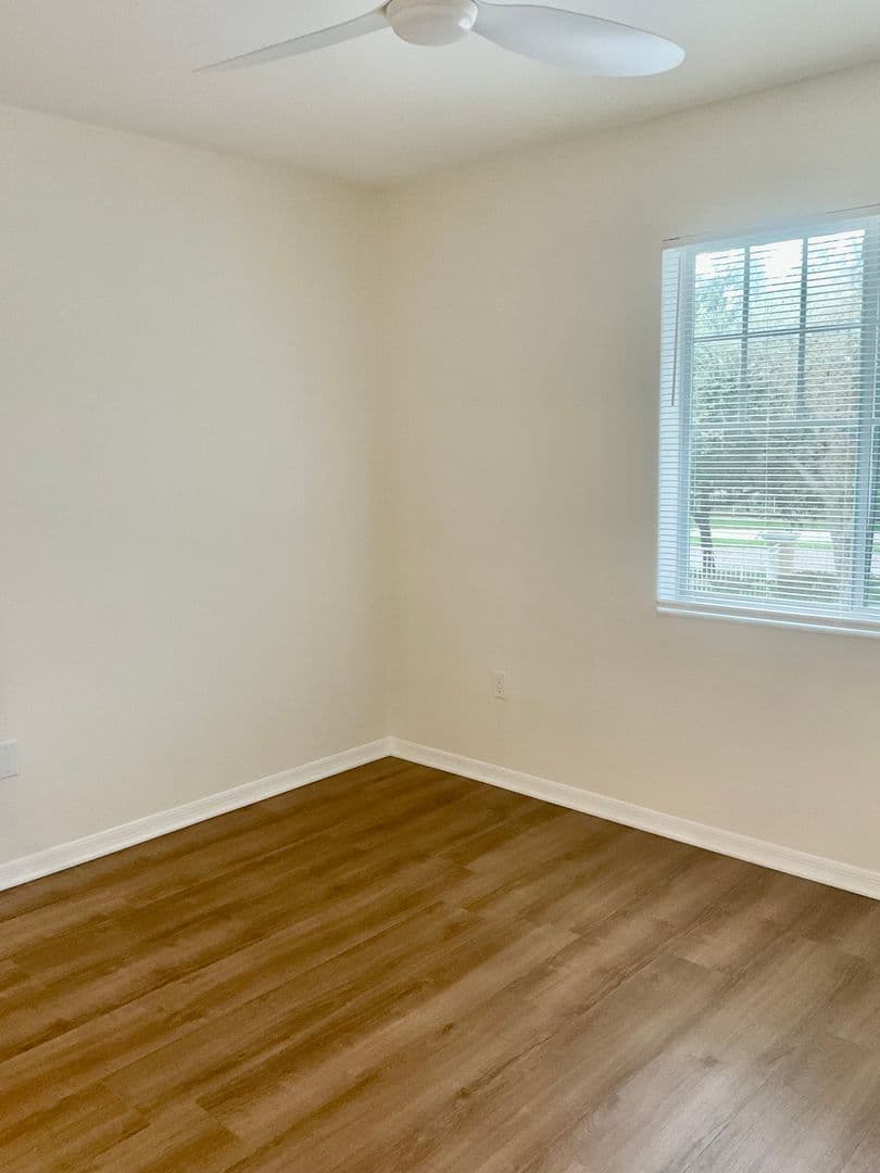 WestPalm Beach Condo: 6505 Emerald Dunes Dr #204