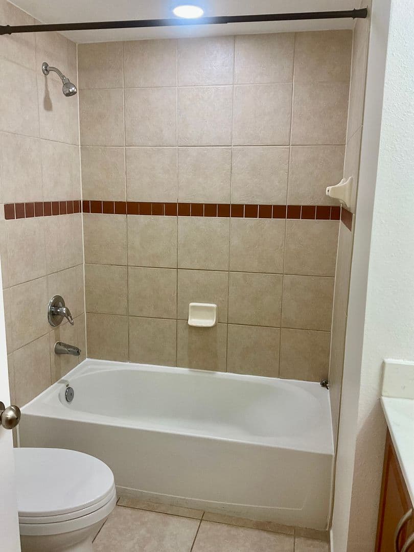 WestPalm Beach Condo: 6505 Emerald Dunes Dr #204